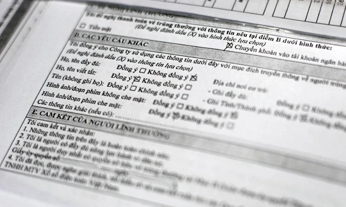 Các lựa chọn mức độ ẩn danh dành cho khách hàng trúng độc đắc của Vietlott. Ảnh: N.M