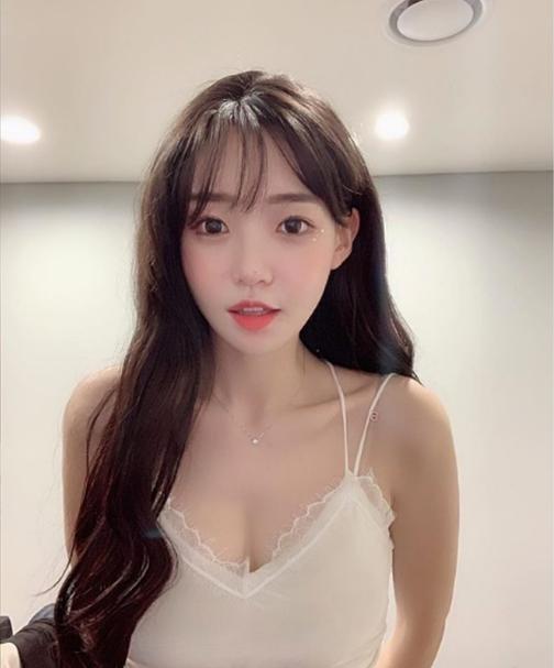 vẻ đẹp eun su